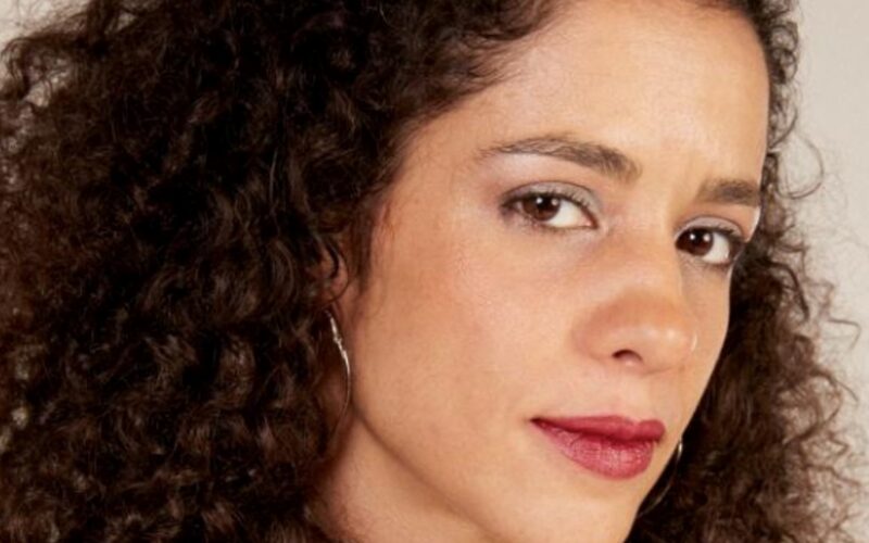 Elaine Alves